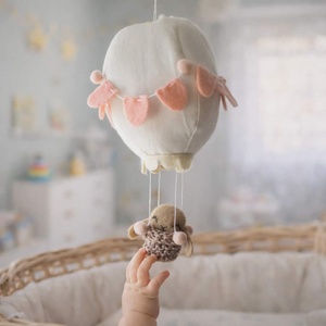 Babaforgó hőlégballonnal � kézműves nyuszis kiságyforgó a babaszobába vagy kiságy fölé - Meska.hu
