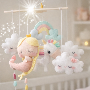 Hercegnős Babaforgó, Unikornis, Egyszarvú, Hercegnő, Kiságy forgó, Kismama, Babaszoba, Lány baba, Babaváró, Baba - mama, Baba játékok, Kiságyforgó, Varrás, MESKA