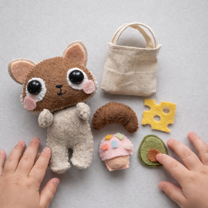 Kézműves filc cica játékszett ételekkel � fejlesztő gyerekjáték - játék & sport - plüssállat & játékfigura - cica - Meska.hu