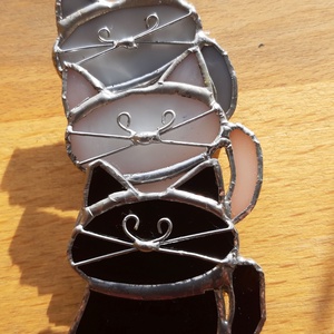 Cicás kitűző - ékszer - kitűző és bross - kitűző - Meska.hu
