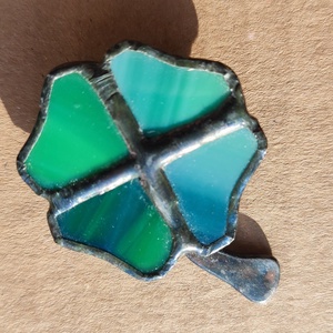 Szerencse kitűző - Meska.hu