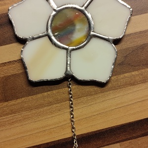 Drapp virág ablakdísz - Meska.hu