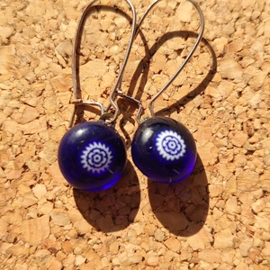 Sötétkék millefiori virágos füli - ékszer - fülbevaló - lógó fülbevaló - Meska.hu