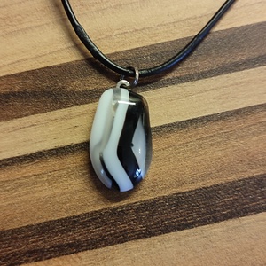 Fekete-fehér csíkoska II. medál, Ékszer, Nyaklánc, Medál, Ékszerkészítés, Üvegművészet, MESKA