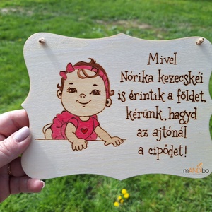 Kisgyerekes szülőknek - vicces pirogravírozott kép  - baba - mama - babaszoba dekoráció - babaszoba kép - Meska.hu