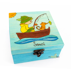 Fiús horgászos cicás kincsesláda - doboz, Ékszer, Ékszertartó, Ékszerdoboz, Festett tárgyak, Gravírozás, pirográfia, MESKA