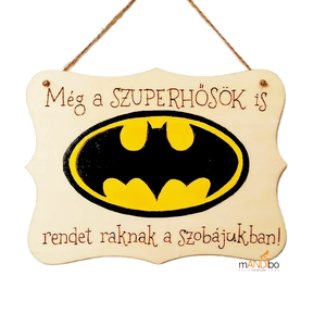 Szuperhősös gyerekszoba kép, Baba - mama, Babaszoba dekoráció, Gyerek névtábla, Gravírozás, pirográfia, Gyerekszoba kép: Még a szuperhősök is rendet tartanak a szobájukban. 
Kézi pirogravírozással készül..., MESKA