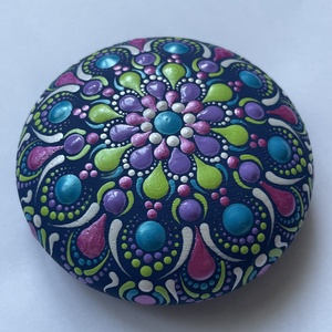 Színes pontozott mandalakő - otthon & életmód - dekoráció - spiritualitás - mandala - Meska.hu