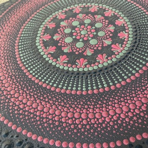 Sötétkék-türkiz-magenta színű pontozott mandala - otthon & életmód - dekoráció - spiritualitás - mandala - Meska.hu