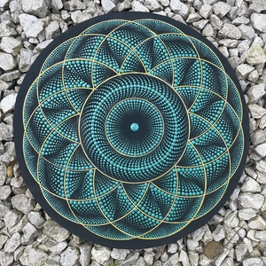 Geometrikus mandala türkiz-arany színben - Meska.hu
