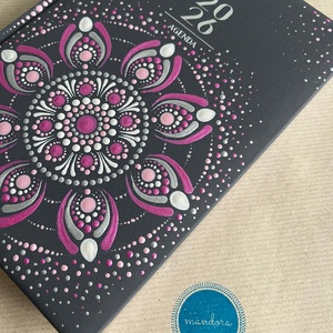 Mandalás határidőnapló - szürke - otthon & életmód - papír, írószer - naptár & tervező - Meska.hu