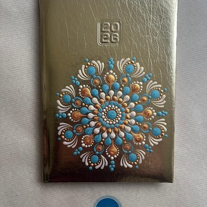 Mandalás határidőnapló - arany - Meska.hu