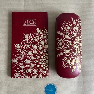 Ajándékszett - szemüvegtok, zsebnaptár mandalával - Meska.hu