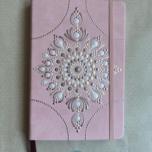 Mandalás jegyzetfüzet - barackszín - otthon & életmód - papír, írószer - jegyzetfüzet & napló - Meska.hu