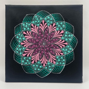 Lila-türkiz pontozott mandala - Meska.hu