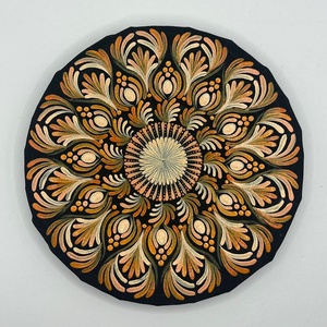 Lazac-púder színű pontozott mandala - Meska.hu