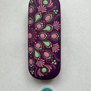 Szemüvegtok pontozott mandala mintával, Táska & Tok, Pénztárca & Más tok, Szemüvegtok, Festett tárgyak, MESKA