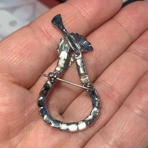 Régi strassz körte csillogó bross, kitűző blúzra, kabátra, női vintage ékszer, antik bross, női pin  - ékszer - kitűző és bross - kitűző - Meska.hu