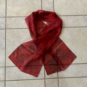 Bordó ( burgundivörös ) kendő sál, finom puha műselyem kendő - ruha & divat - sál, sapka, kendő - kendő - Meska.hu