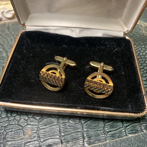 Régi fém mandzsettagomb dobozában a '70-es évekből, retro mandzsetta gomb, vintage mandzsetta, elegáns ajándék férfinak - ékszer - mandzsettagomb és nyakkendőtű - Meska.hu