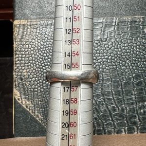 925 Ezüst karika gyűrű szikrázó cirkónia kövekkel, elöl körben ragyogó cirkon kő átmérő: 18mm 7,5 - ékszer - gyűrű - statement gyűrű - Meska.hu