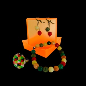 Jade Achet Korall: Modern ékszer készlet neon sárga vidám díszdobozban, gyűrű, karkötő, fülbevaló szett, készlet egyben, Ékszer, Ékszerszett, , MESKA