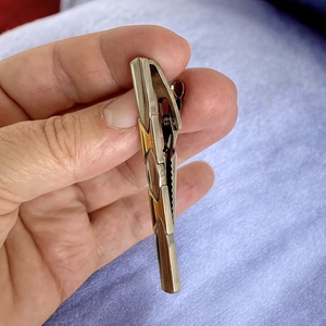 Nyakkendőtű, különleges egyedi retro fém nyakkendő tű a '60-as '70-es évekből, elegáns férfi ajándék, nyakkendő csipesz - ékszer - mandzsettagomb és nyakkendőtű - Meska.hu