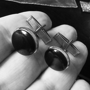 Extravagáns egyedi retro fém mandzsettagomb a '60-as '70-es évekből, csillogó acélból, elegáns ajándéktárgy férfinak! - ékszer - mandzsettagomb és nyakkendőtű - Meska.hu