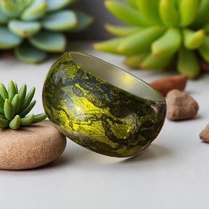 1 db Vintage akryl karperec, 1980-as évekből karkötő, retro színes karperec, kézműves karkötő ékszer , Ékszer, Karkötő, Karperec, Ékszerkészítés, MESKA