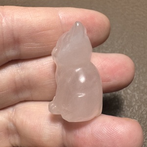 Rózsakvarc cica, kézzel faragott 3 cm -es drágakő macska, faragott ásvány cica gyógyhatással! Kristály macska rózsaszín - otthon & életmód - kisállatoknak - cicáknak & macskáknak - Meska.hu