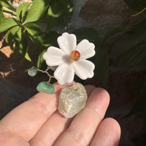 Életfa aventurinból achát gyöngyös virággal, kis kristály fa, virágzó kristály fa, ajándék keresztelőre, esküvő - otthon & életmód - dekoráció - dísztárgy - Meska.hu