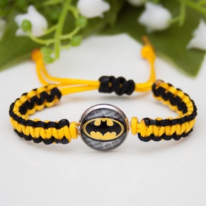 Fonott makramé karkötő gyerekeknek - Sárga/fekete Batman - Meska.hu