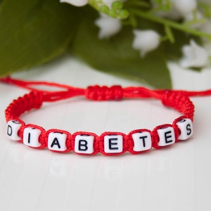 Fonott makramé karkötő - Egészségügyi információs karkötő - Diabetes cukorbetegek részére - Meska.hu