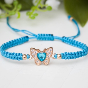 Fonott makramé karkötő - Lepkés, lepke kővel kék - Meska.hu