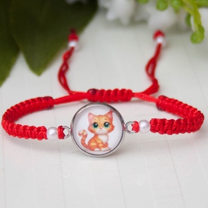 Fonott makramé karkötő gyerekeknek - Cicás piros, Ékszer, Karkötő, Fonott karkötő, Csomózás, MESKA