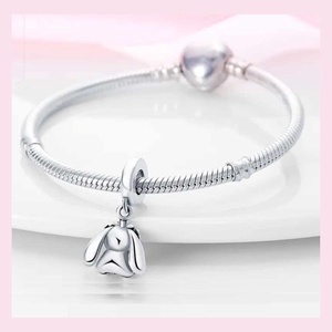 Nyuszis charm - ékszer - karkötő - charm karkötő - Meska.hu