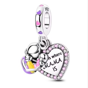 Ezüst függő charm � szív medállal, anya, mama, Ékszer, Karkötő, Charm karkötő, Ékszerkészítés, MESKA