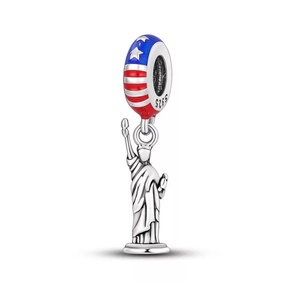 Szabadság-szobor Amerikai Zászlóval Ezüst Függő Charm - Meska.hu