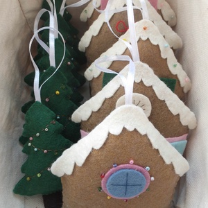 10 darabos téli házikó és fenyőfa dísz - otthon & életmód - dekoráció - fali és függő dekoráció - függődísz - Meska.hu