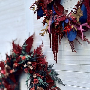 Bordó, zöld, rózsaszín koszorú, Otthon & Életmód, Dekoráció, Virágdísz és tartó, Koszorú, Virágkötés, MESKA