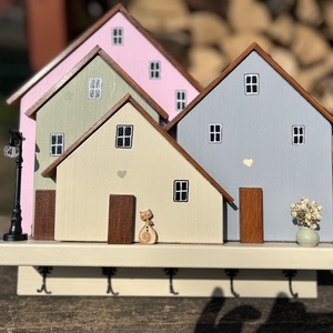 Kulcstartó négy házikóval / krém alappal:, Otthon & Életmód, Dekoráció, Fali és függő dekoráció, Fali kulcstartó, , MESKA