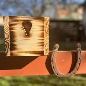 Virágtartó dobozka /szíves, natúr/ - Meska.hu