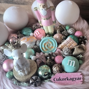 Cukorkagyár adventi koszorú - karácsony - adventi díszek - adventi gyertyadíszek és koszorúdíszek - Meska.hu