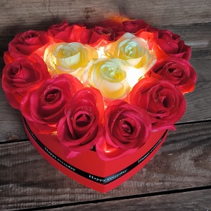 LED-es rózsabox, Otthon & Életmód, Virágdekoráció, Virágok, Virágbox, Virágkötés, MESKA