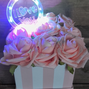 I LOVE you rózsabox � LED-es - otthon & életmód - virágdekoráció - virágok - virágbox - Meska.hu
