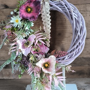 Tavaszi kopogtató, lila - otthon & életmód - dekoráció - ajtó- és ablak dekoráció - ajtódísz & kopogtató - Meska.hu