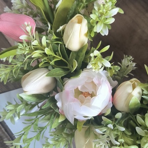  Tavaszi ajtódísz csipkével bevont szalma alapon - otthon & életmód - virágdekoráció - virágdíszek - dekor koszorúk, kopogtatók - Meska.hu