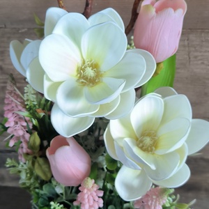 Krém magnólia gyöngyház kaspóban - otthon & életmód - dekoráció - asztal és polc dekoráció - asztaldísz - Meska.hu