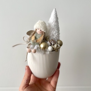 Fehér arany karácsonyi asztaldísz bögrében - Meska.hu