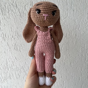 Horgolt hosszú fülű nyuszi Húsvétra - Meska.hu